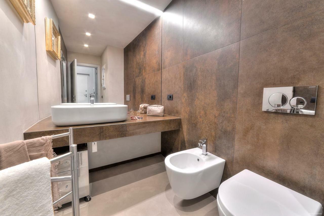 Stone Walls Deluxe ฟลอเรนซ์ ภายนอก รูปภาพ